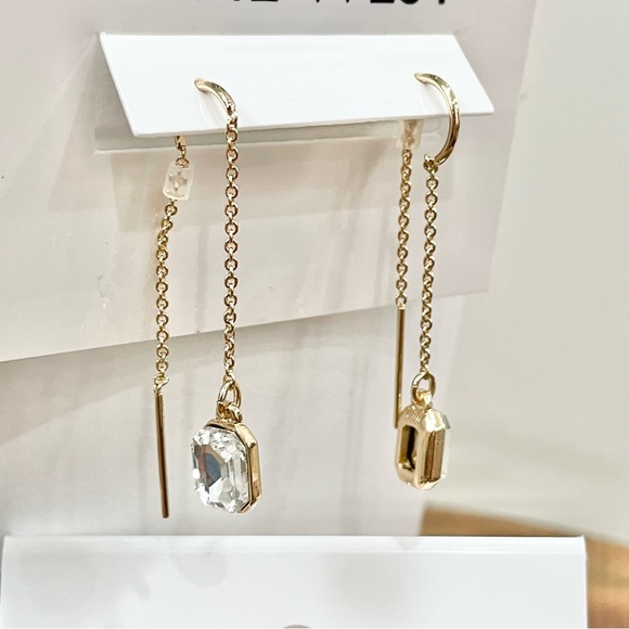 NWT Nine West 4 pairs of nine West Gold statement earrings dangling bundle - Picture 5 of 9